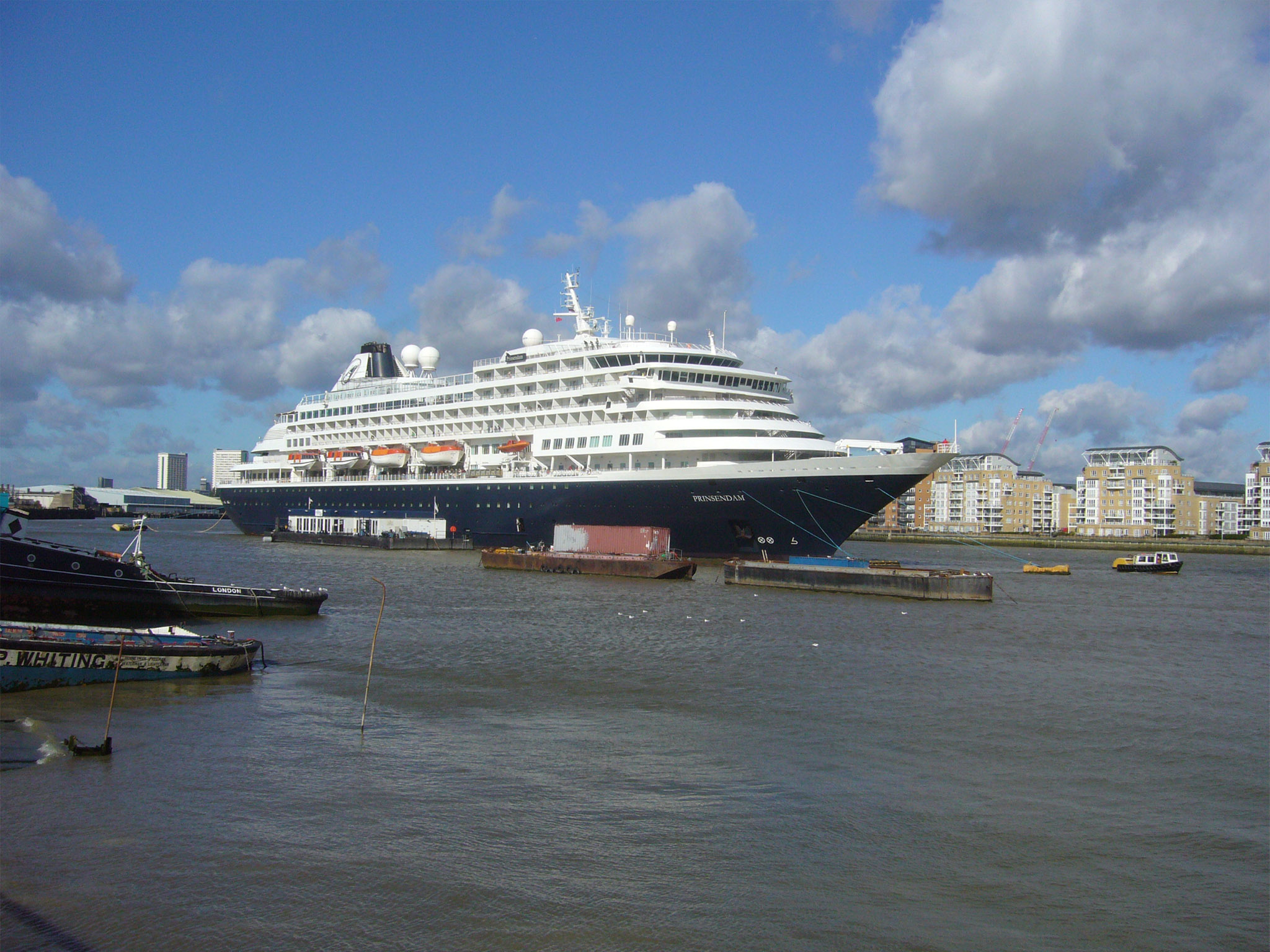 Cruise Ships HD Wallpapers (2010) JPEG