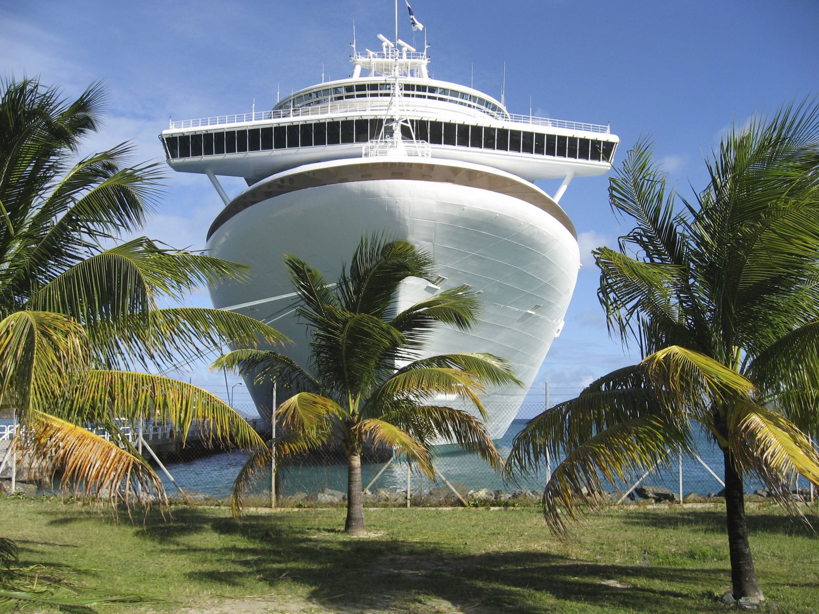 Cruise Ships HD Wallpapers (2010) JPEG