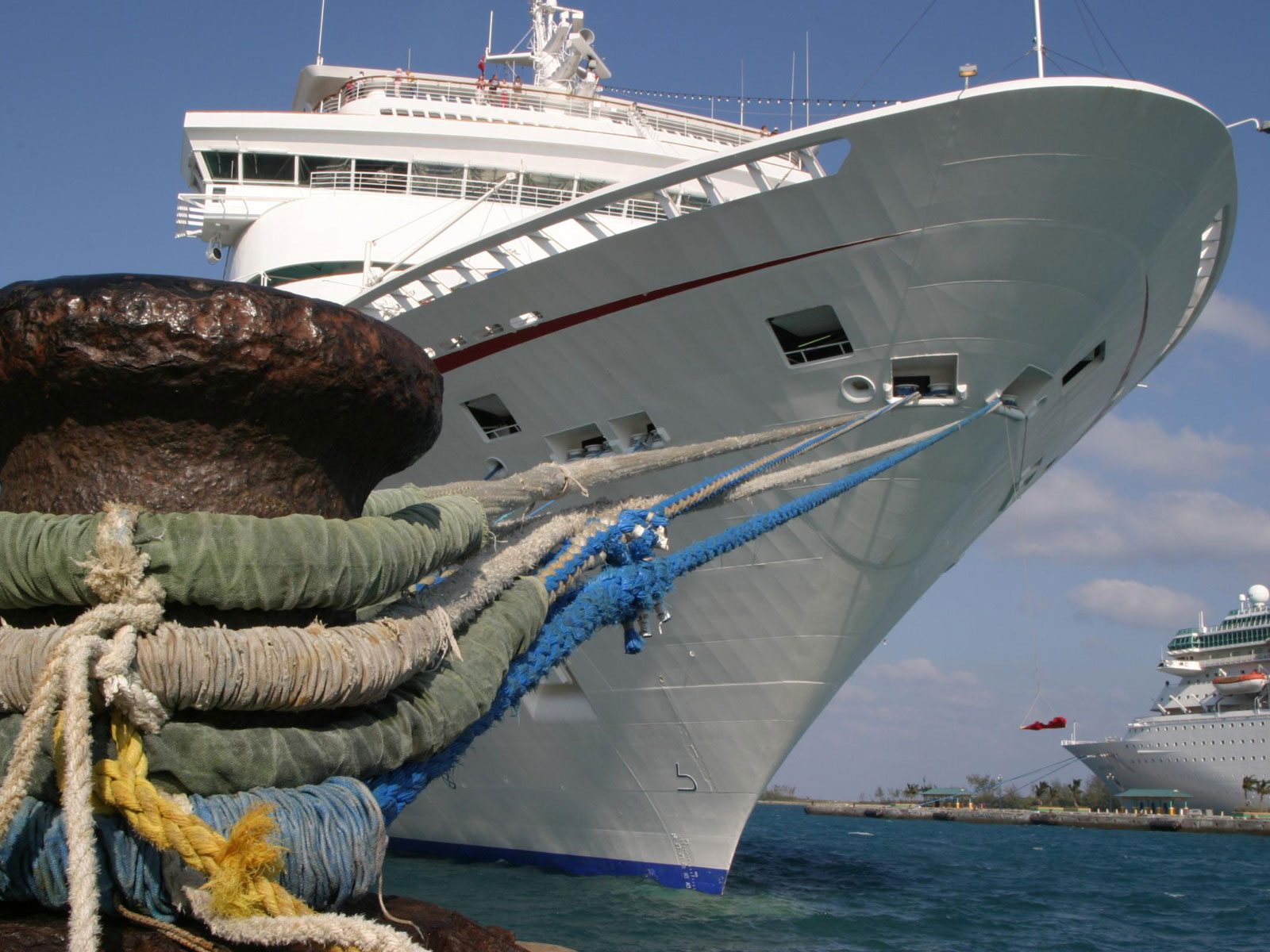 Cruise Ships HD Wallpapers (2010) JPEG