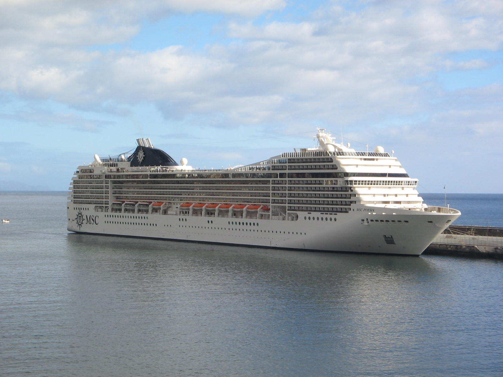 Cruise Ships HD Wallpapers (2010) JPEG